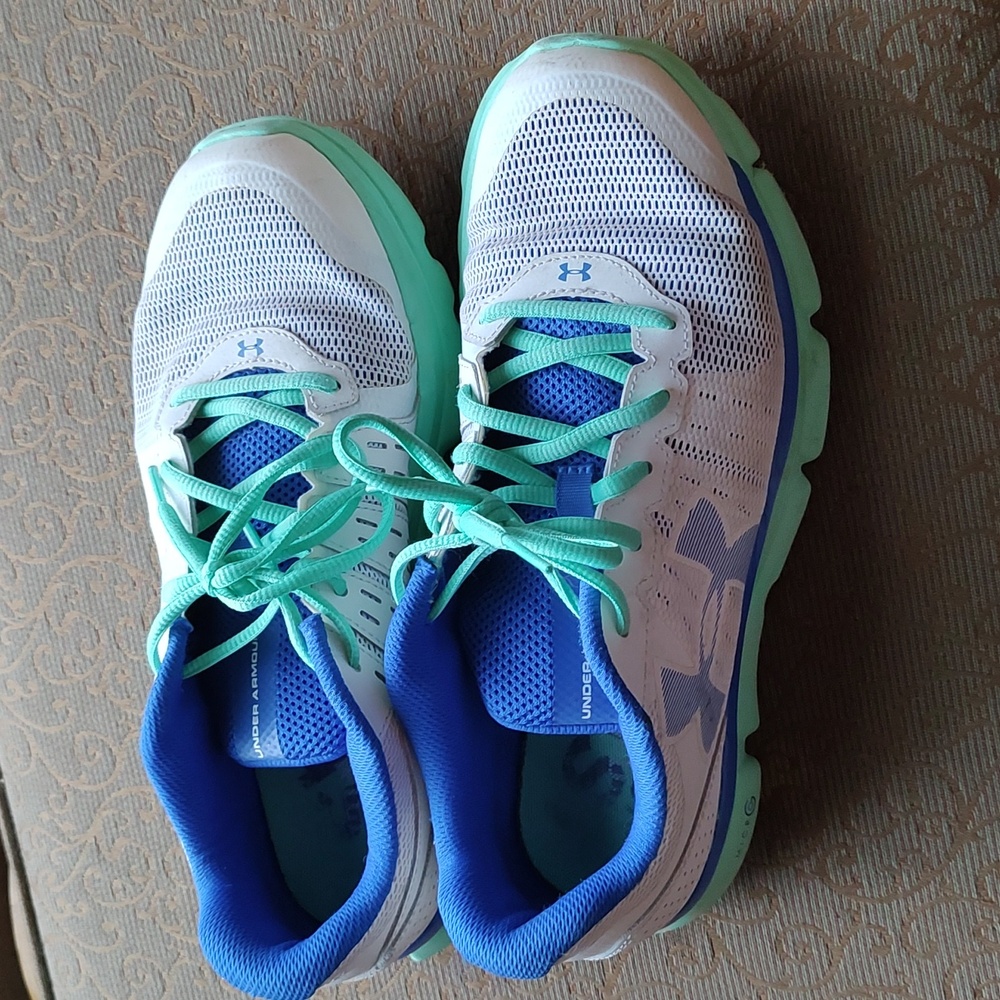 Under Armour Micro G speed Swift running shoes